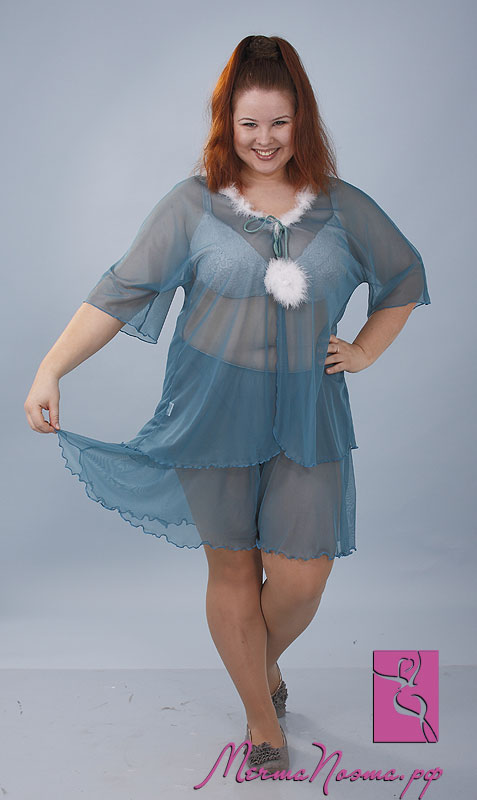 Эротический комплект Снегурочка: шортики и накидка с лебяжьим пухом (фото 9)